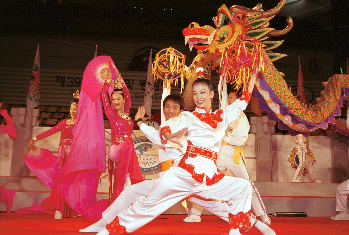 <b>2000 Korea Culture Exchanges</b><br>Busan